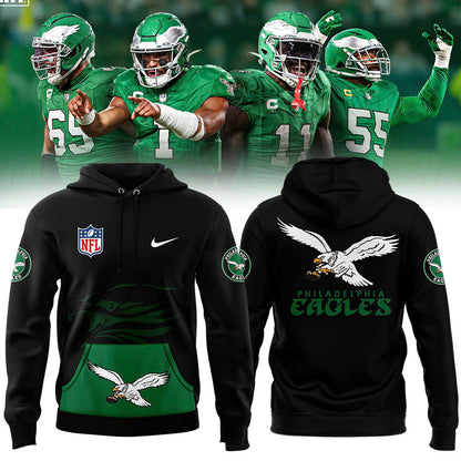 Men’s Black Philadelphia Eagles Throwback Hoodie